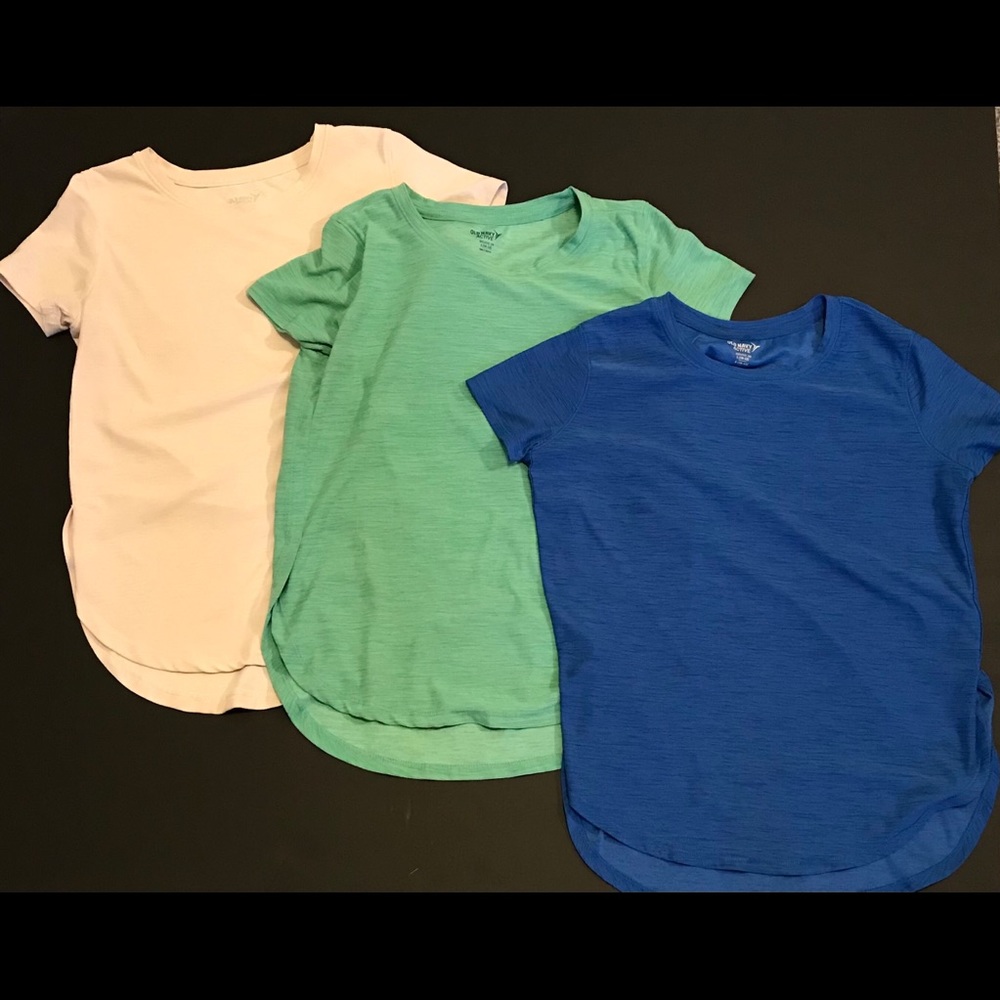 Old Navy Athletic T-shirts - Picture 7 of 7